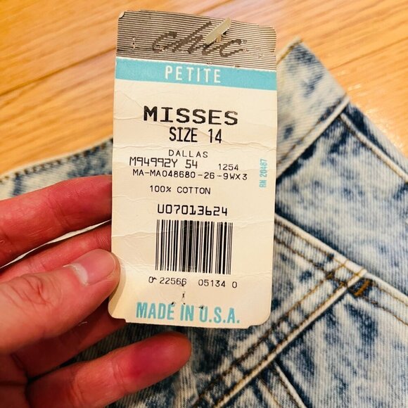 Vintage 80s CHIC Acid Wash High Rise Mom Jeans Tapered Pleated Size 14 W USA - Picture 14 of 16